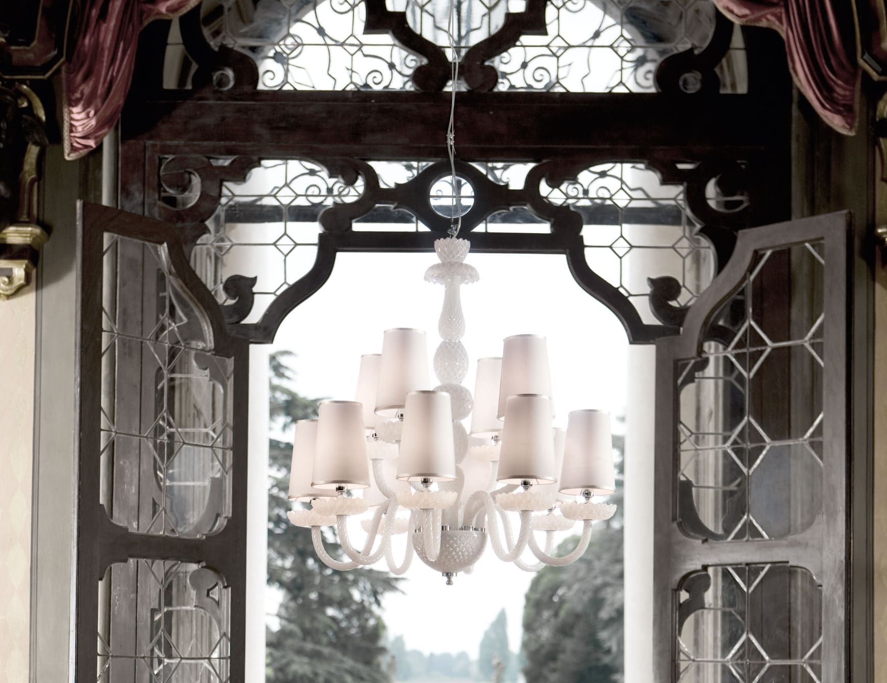 284 modern Italian chandelier with white glass