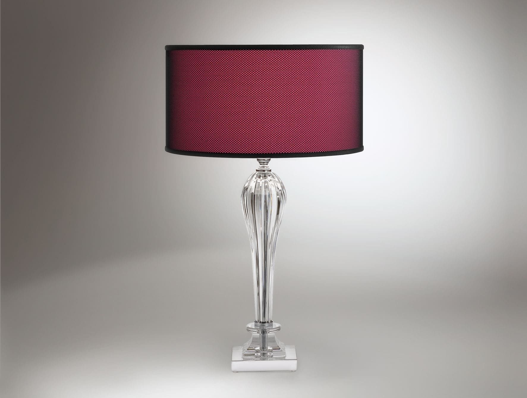 363 modern Italian table lamp with clear glass