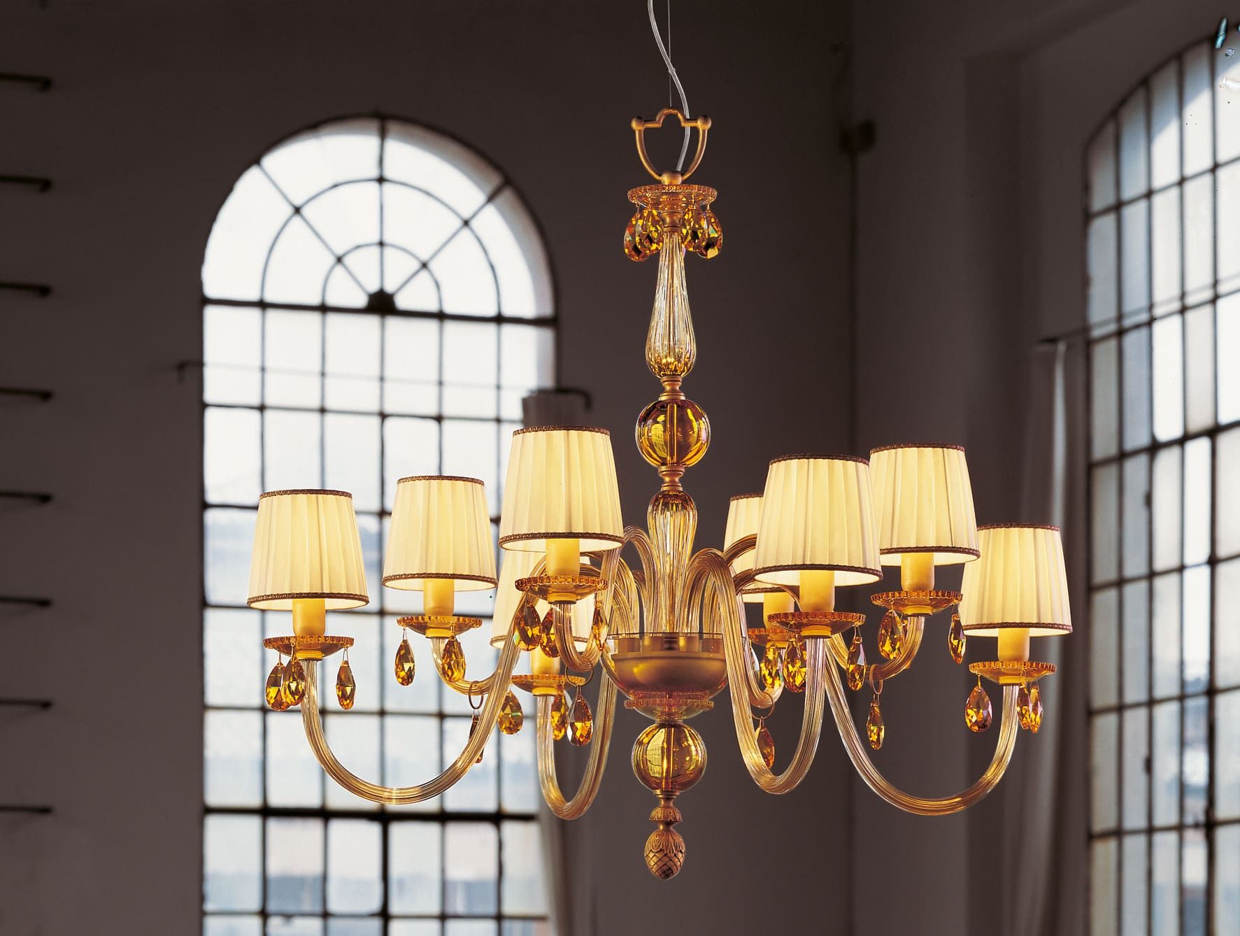 440 modern Italian chandelier with gold glass
