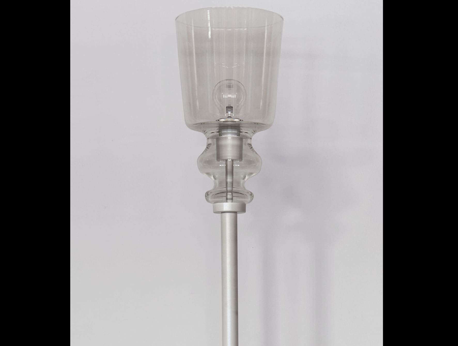 Cornelia contemporary Italian table lamp with clear glass