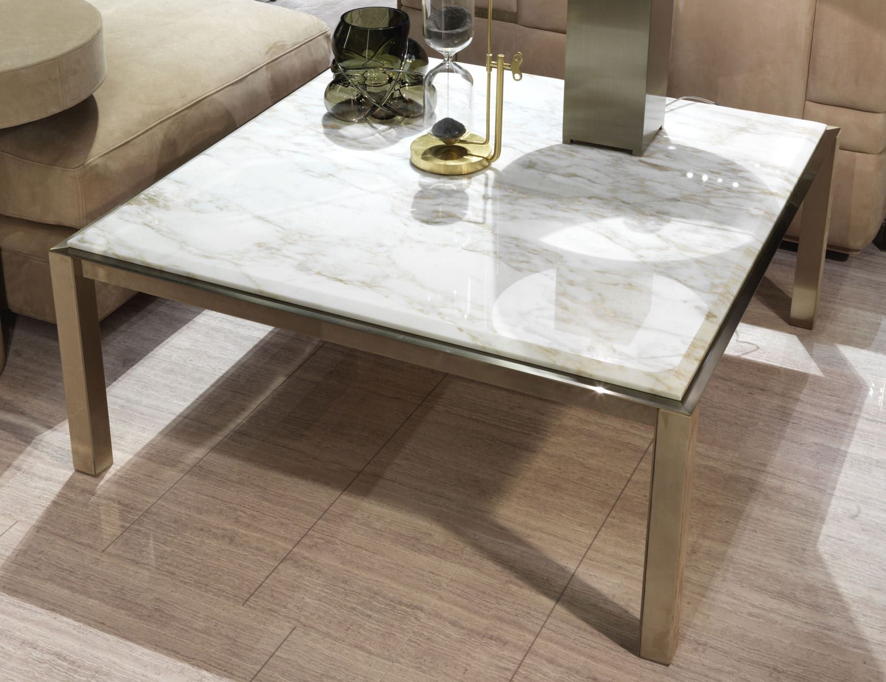 Horizon Flat modern luxury coffee table with white Calacatta marble