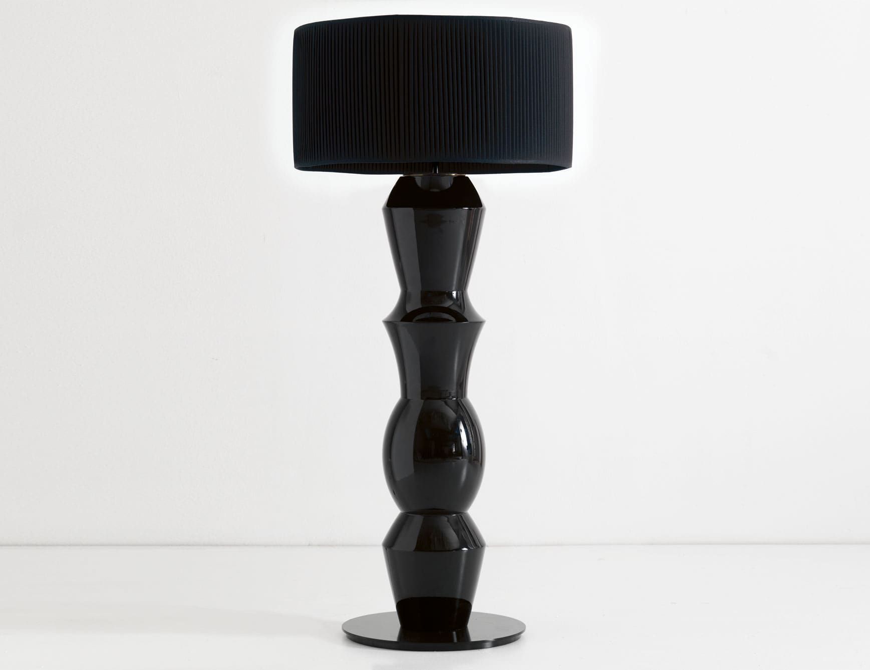Jackie (130) modern Italian floor lamp with black lacquered wood