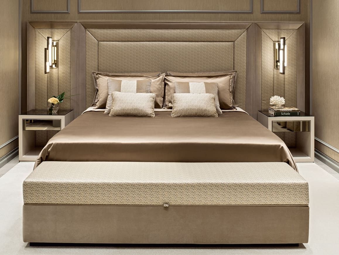 Louvre modern luxury bed with brown leather