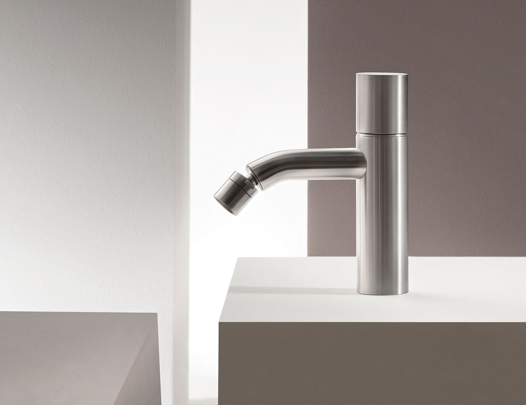 Nostromo modern Italian faucet with chrome metal