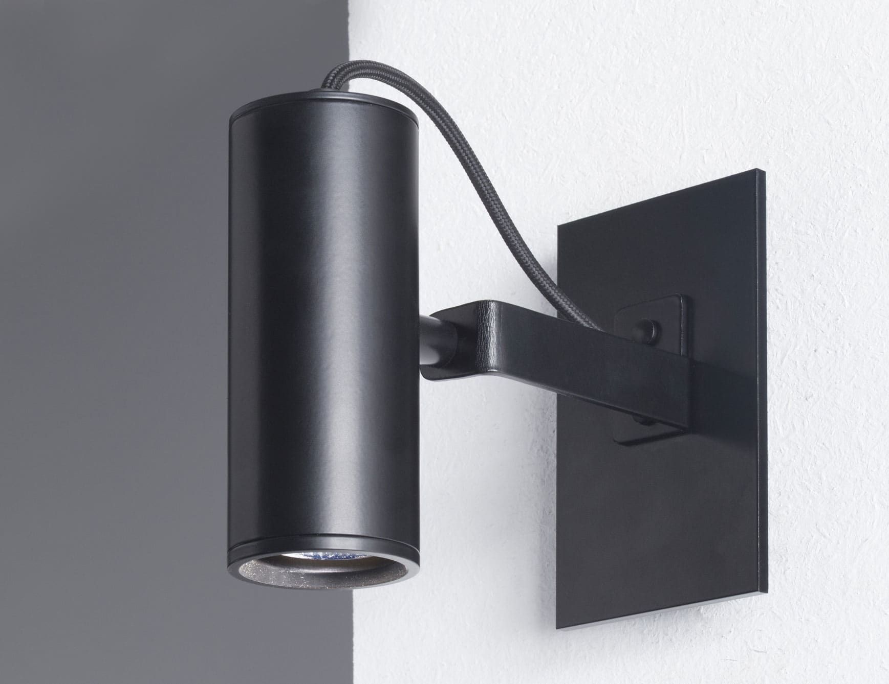 Sabeen modern Italian sconce with black metal
