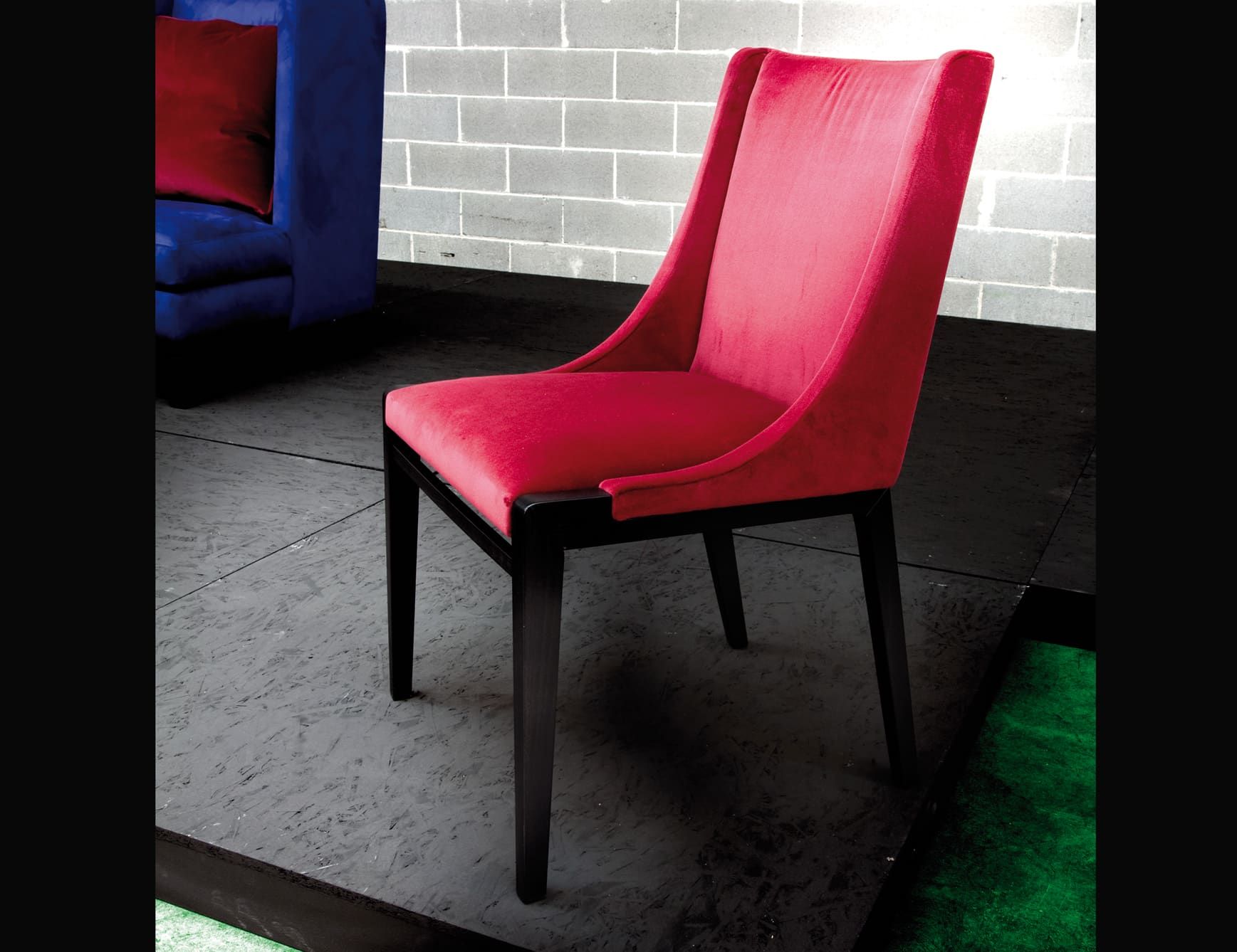 Sempre Side Chair modern Italian chair with red leather