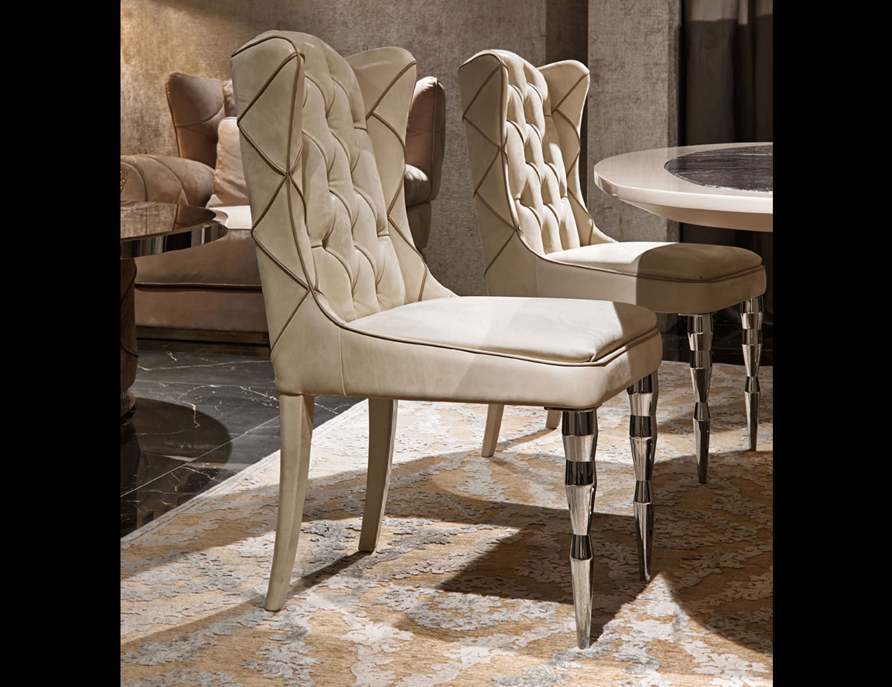Siegfrid modern luxury chair with white fabric