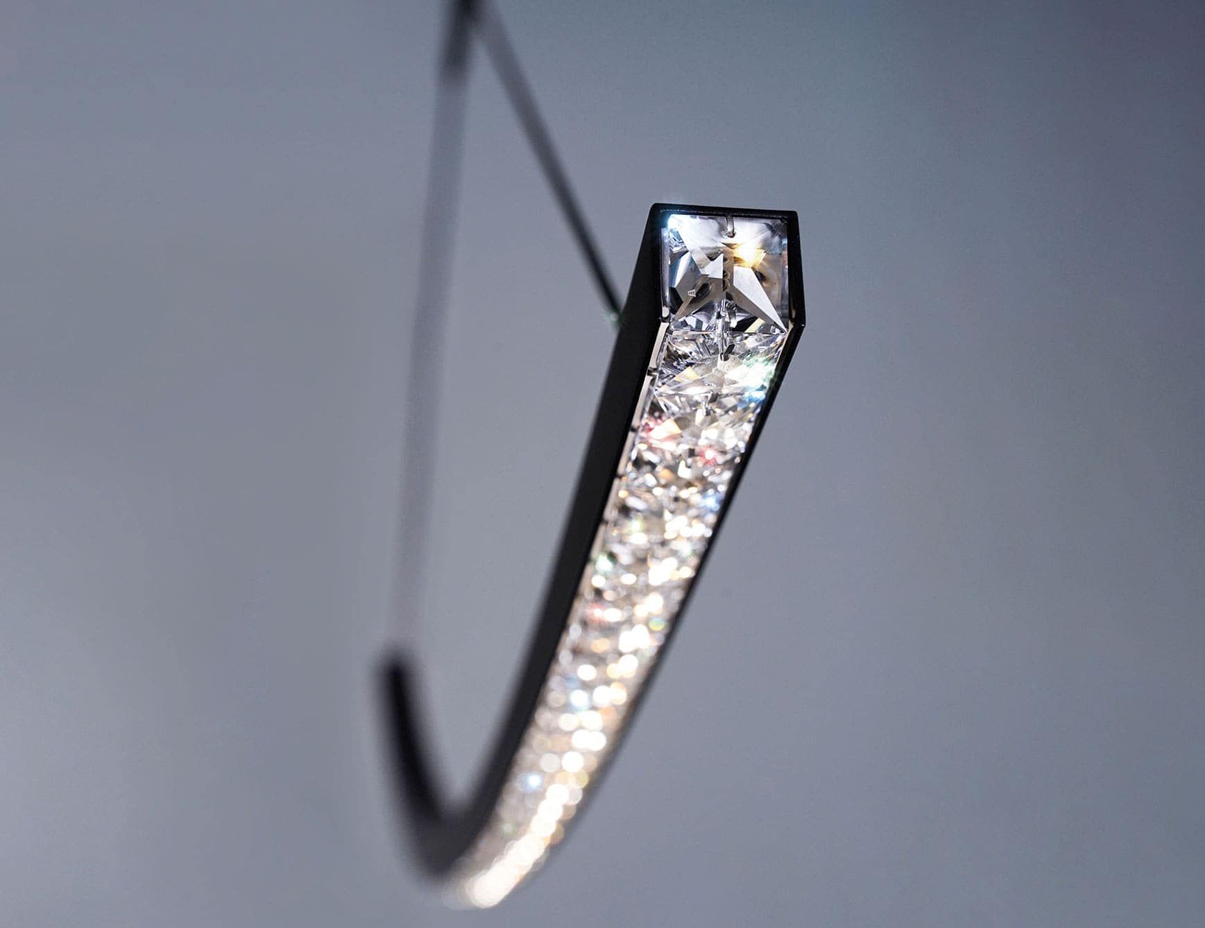 Fineline classic luxury hanging light with transparent crystal